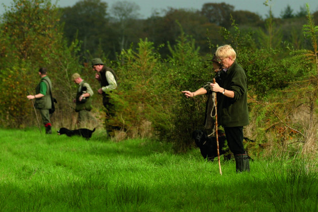 Do beaters, loaders and pickers-up get paid fairly?