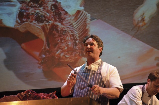 Mike Robinson opens Harwood Arms for GWCT fundraiser