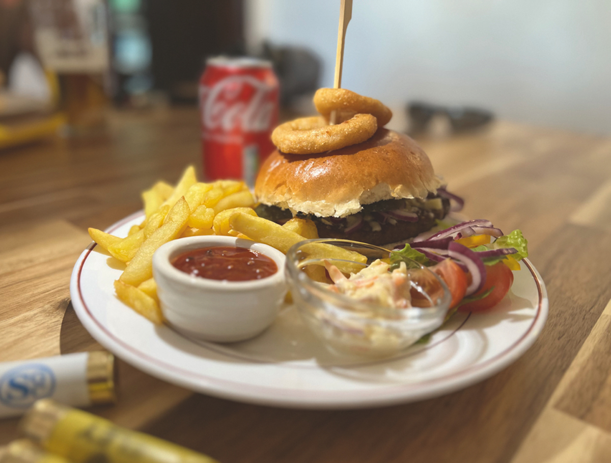 Burger and fries 