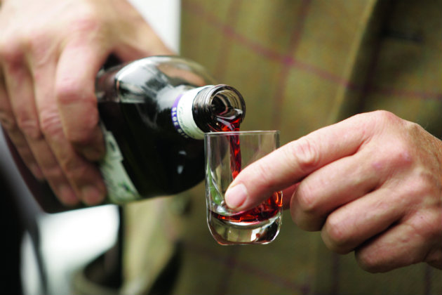 A sloe gin recipe for a cold winter day in the field