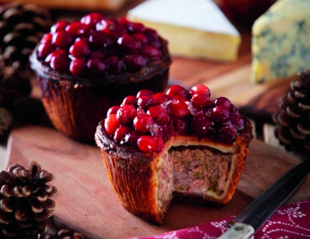 Recipe for cranberry-topped game pies