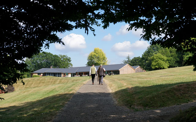 Holland &amp; Holland launches new sporting course for 29th March opening