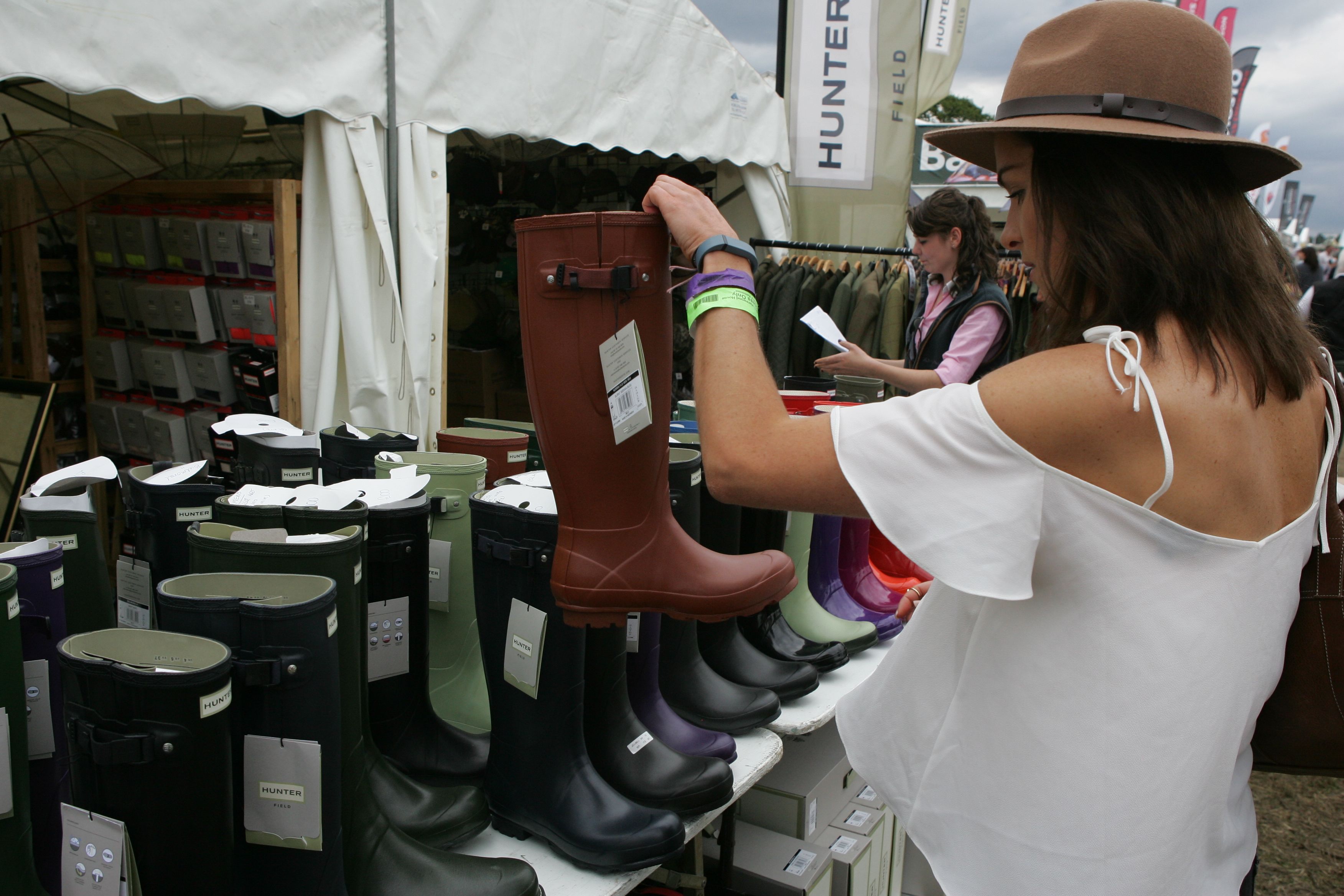 shopper at CLA Game Fair 2015