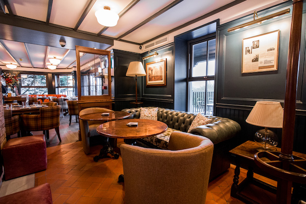 The Oxford Blue Pub Windsor