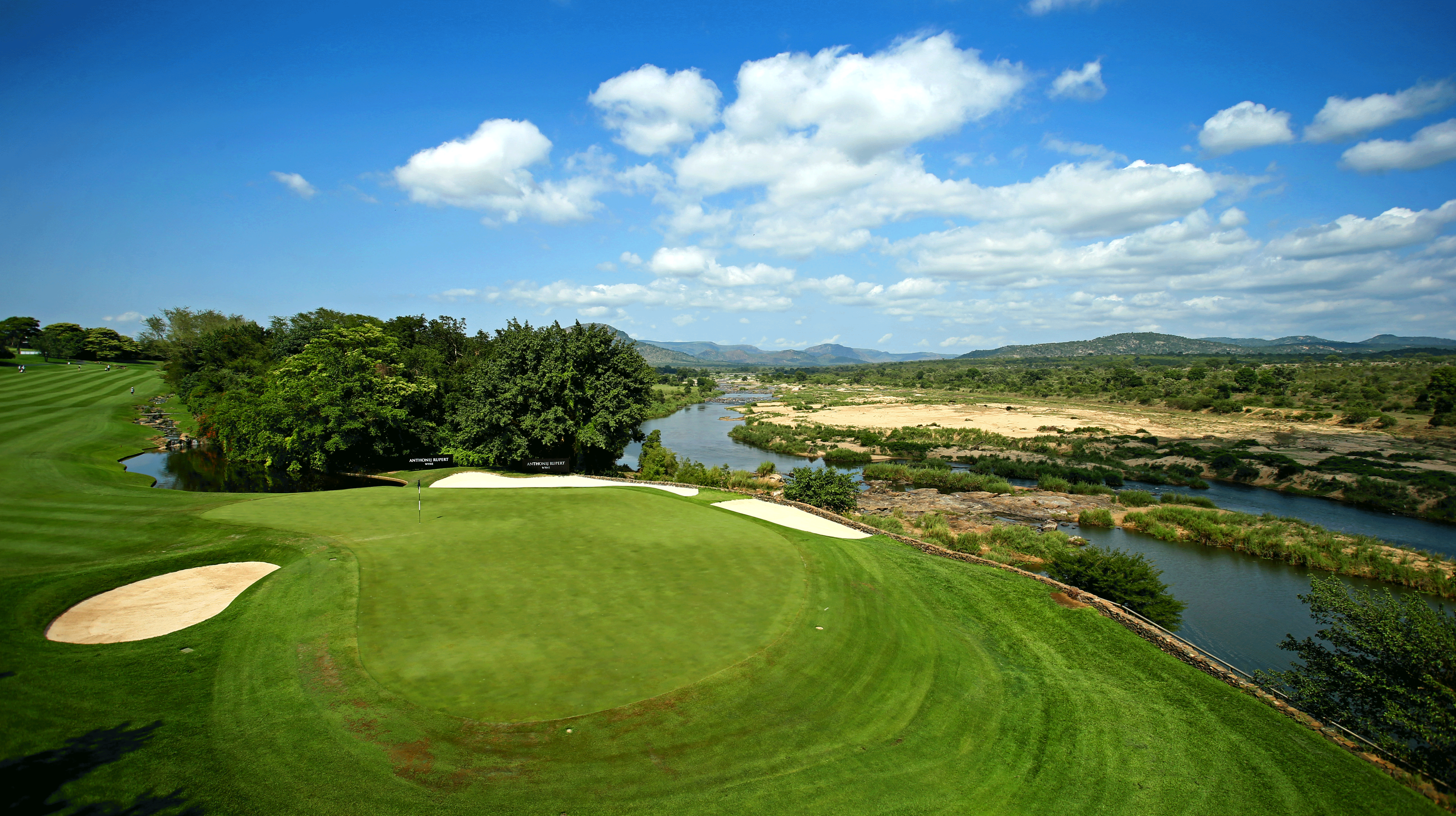 Destinations For Golfers And Non-Golfers