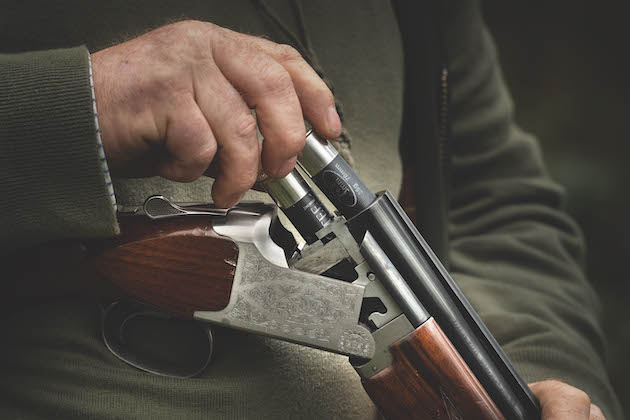 Steel cartridges in shotgun