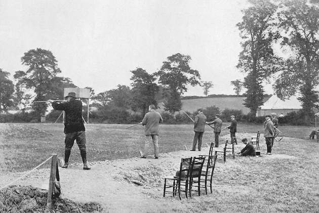clay pigeon shooting history 