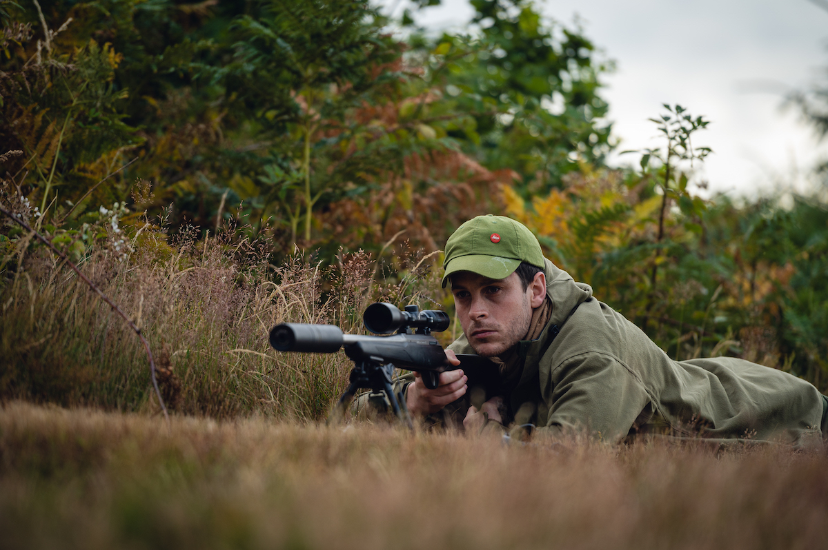 Rifle shooter with thermal spotter 