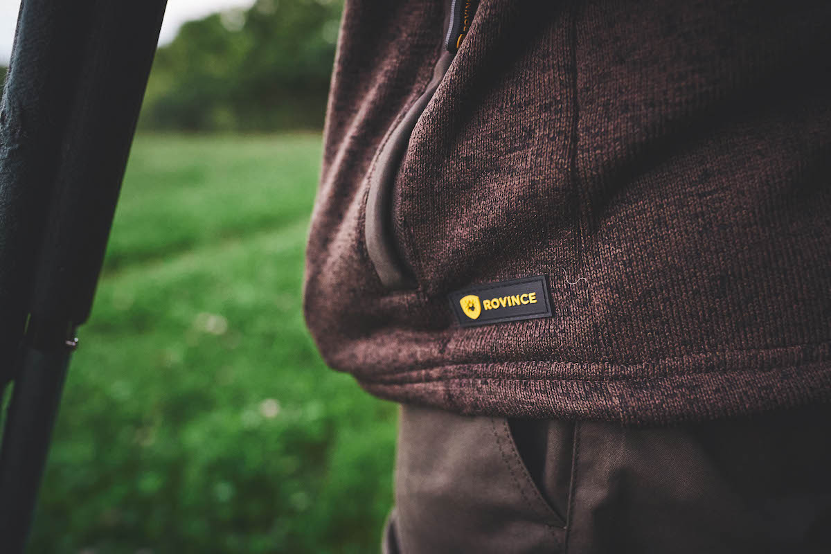 Rovince clothing