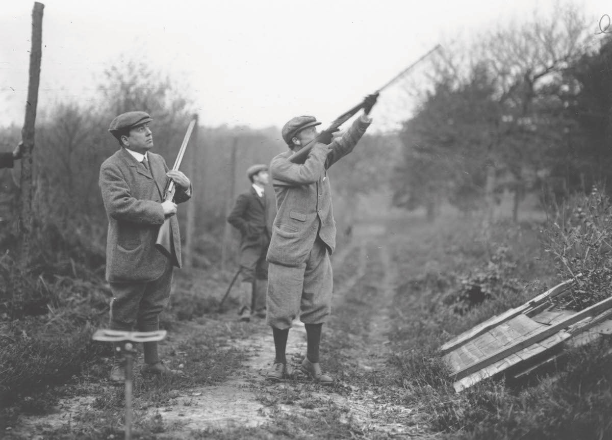 Edwardian men shooting