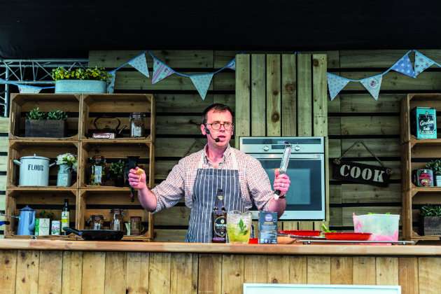Tim Maddams at Field & Country Fair 