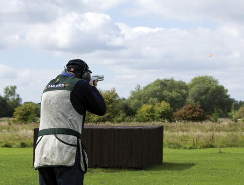 Will gun-hold position affect my clay shooting disciplines?
