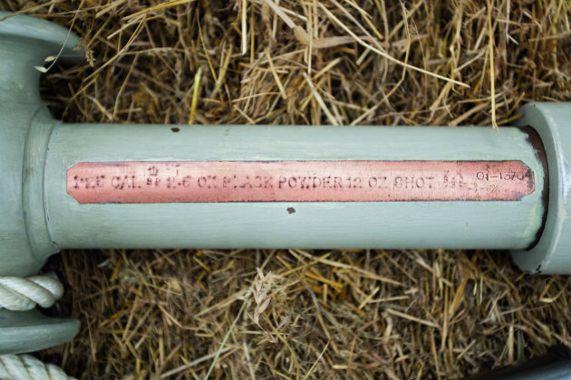 punt gun detail