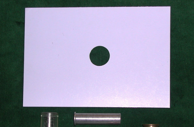 hole in the card test for eye dominance 