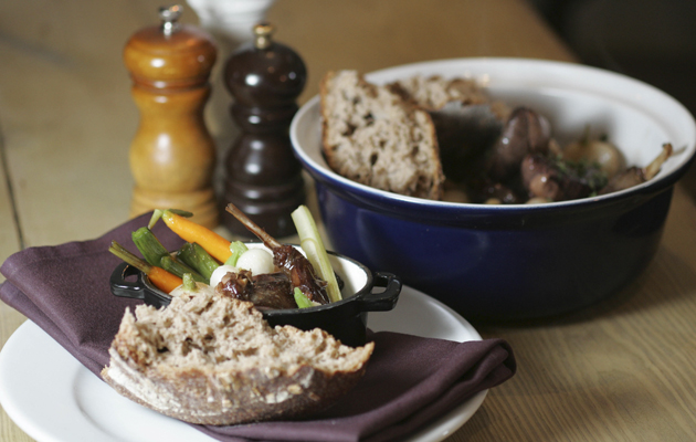 Pot-roast pigeon with vegetables and juniper
