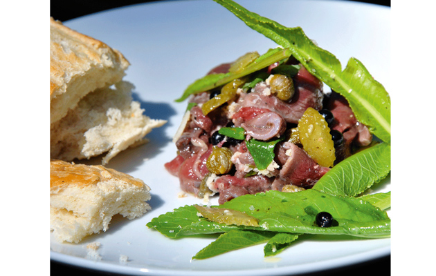 Pigeon carpaccio