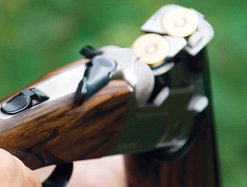 What is meant by a shotgun&#8217;s headspace clearance?