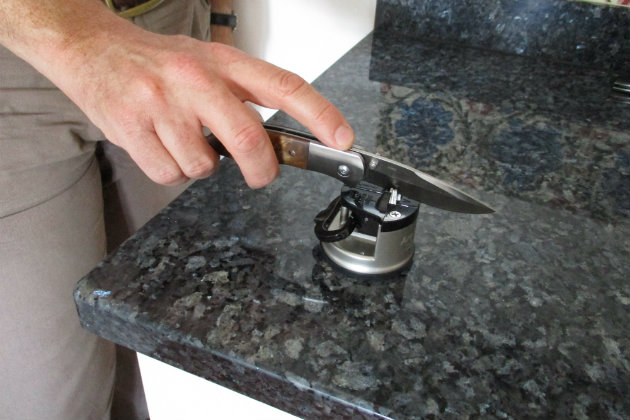 How to sharpen a knife and keep it that way