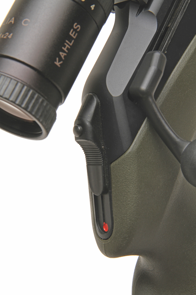 safety catch on rifle 