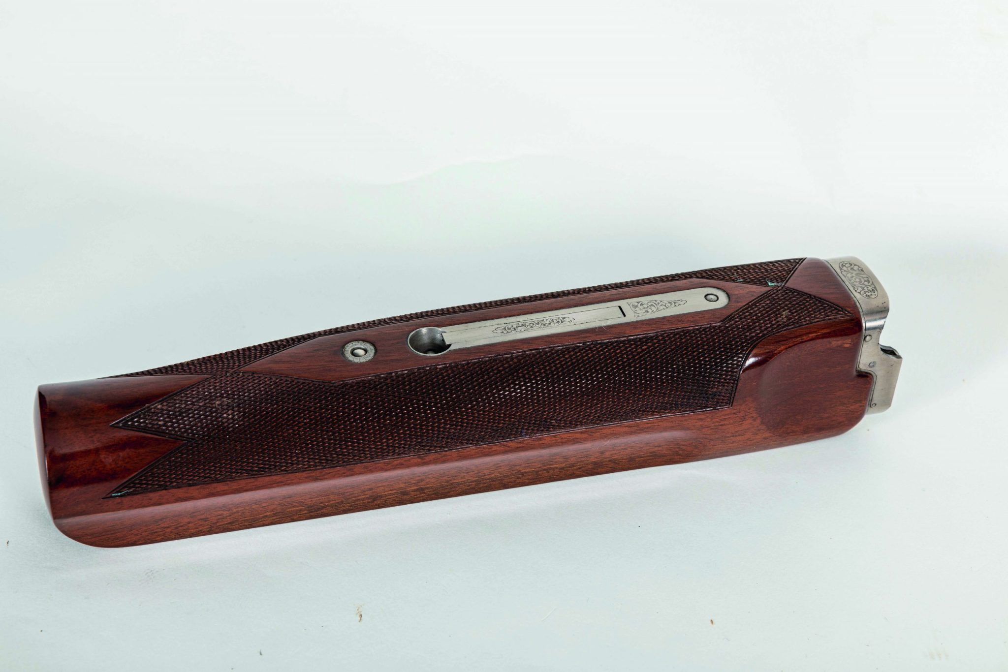 fore-end on Winchester Diamond grade trap gun