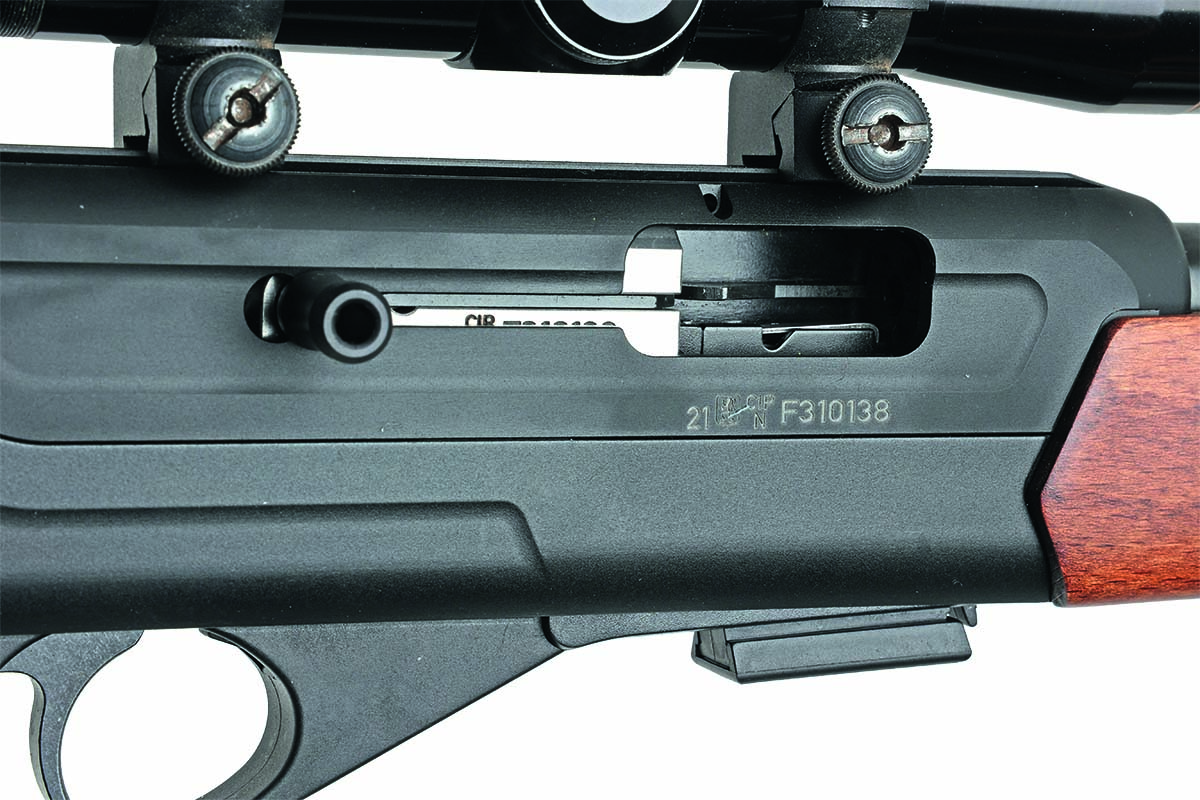CZ 512