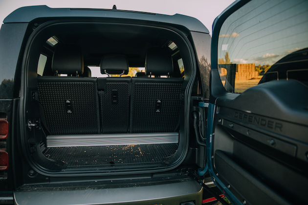Land Rover Defender 90