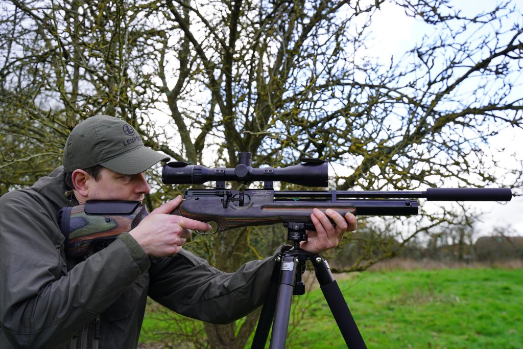 How many shots?! Testing the new regulated Weihrauch HW100 X Sporter Laminate Adjustable