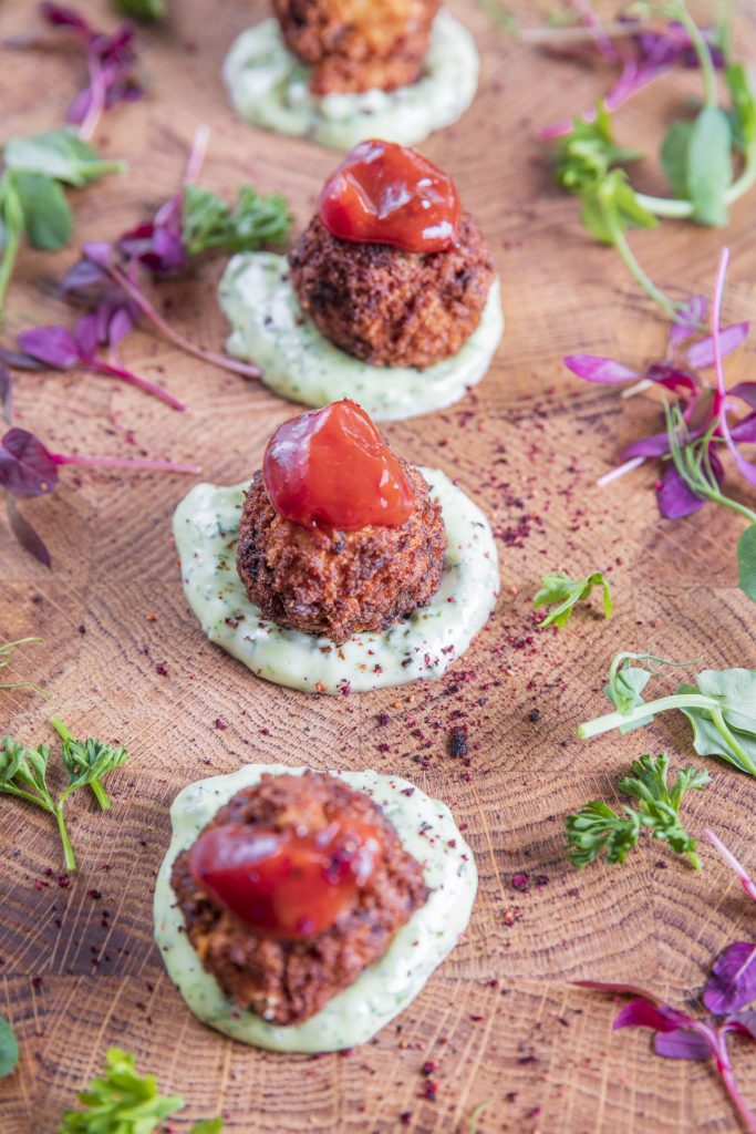 Pulled squirrel bonbons