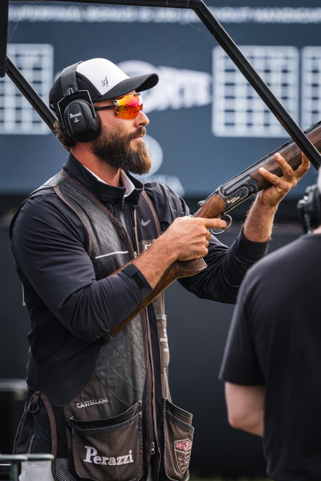 Tamás Jéri holding his Perazzi shotgun in the Eaton Hall TopGun Super Final