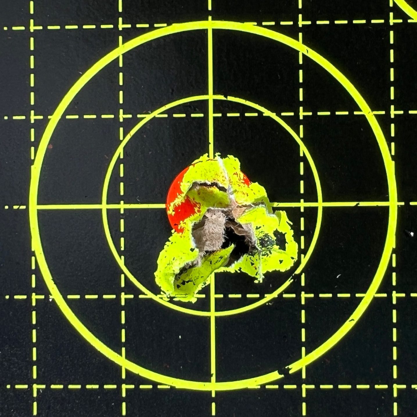 Five-shot group from QYS 20gr .22 Domed pellets on a reactive target at 30 metres