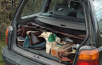 shotgun in car boot