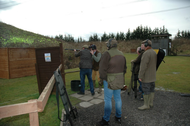 group clay pigeon shooting lesson