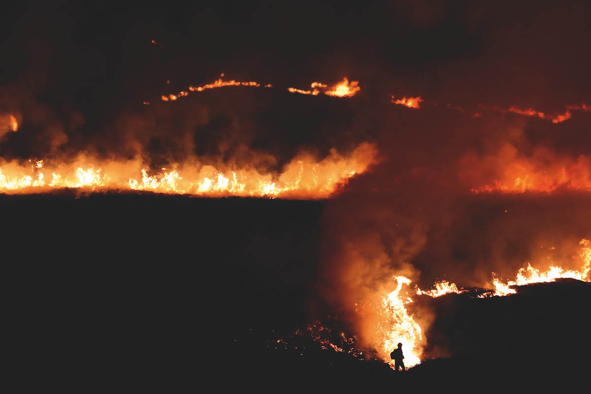fire on Saddleworth Moor